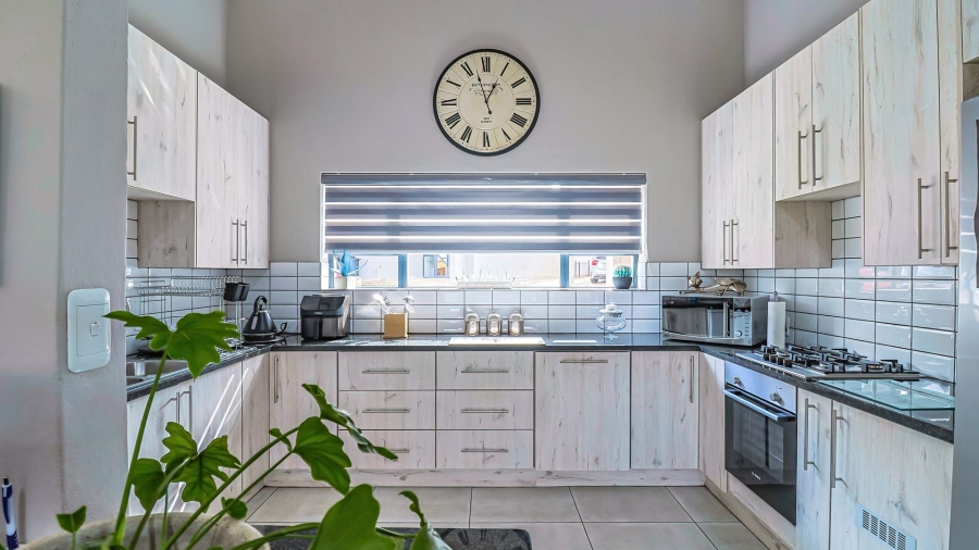 2 Bedroom Property for Sale in Leloko North West